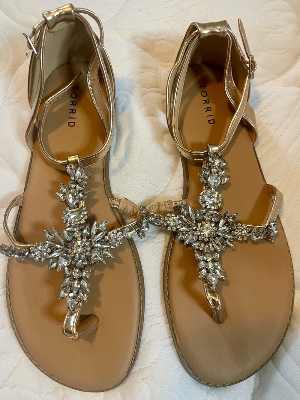 Torrid Metallic Rose Gold Jeweled Rhinestone T-Strap Sandals 9W
